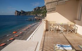 Taverna Del Capitano